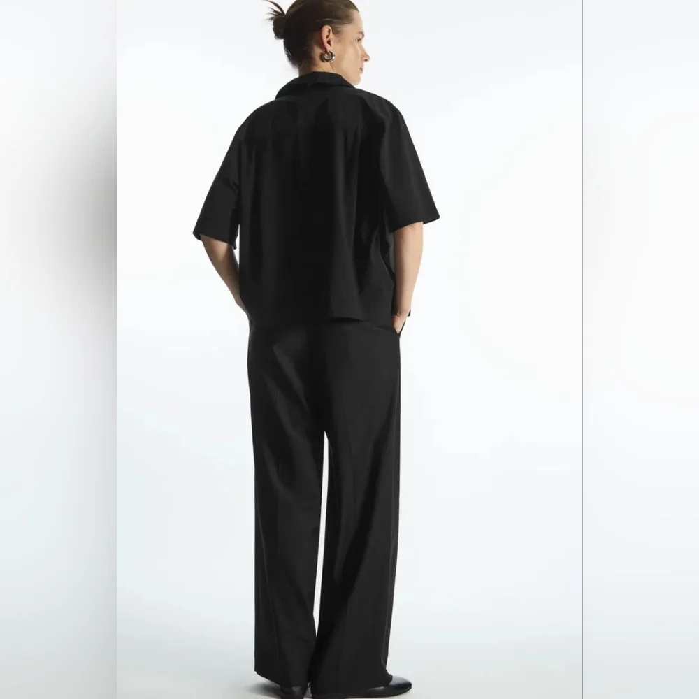 COS Shell Panel Bowling Shirt Size XS in black - Picture 13 of 14